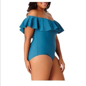 Time & Tru Plus Size Off-The-Shoulder Ruffle